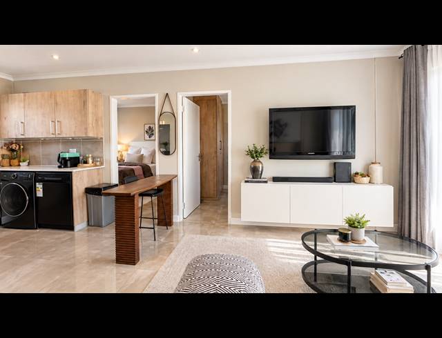 3 BEDROOM TOWNHOUSE FOR SALE IN ALBERTSDAL